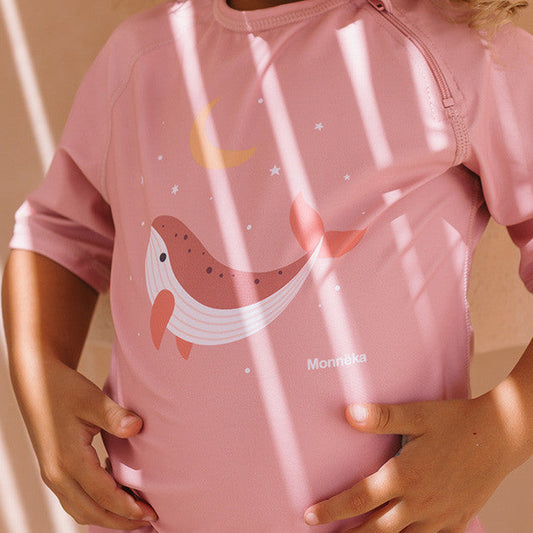 Camiseta Protección Solar Whale Pink - Monnëka