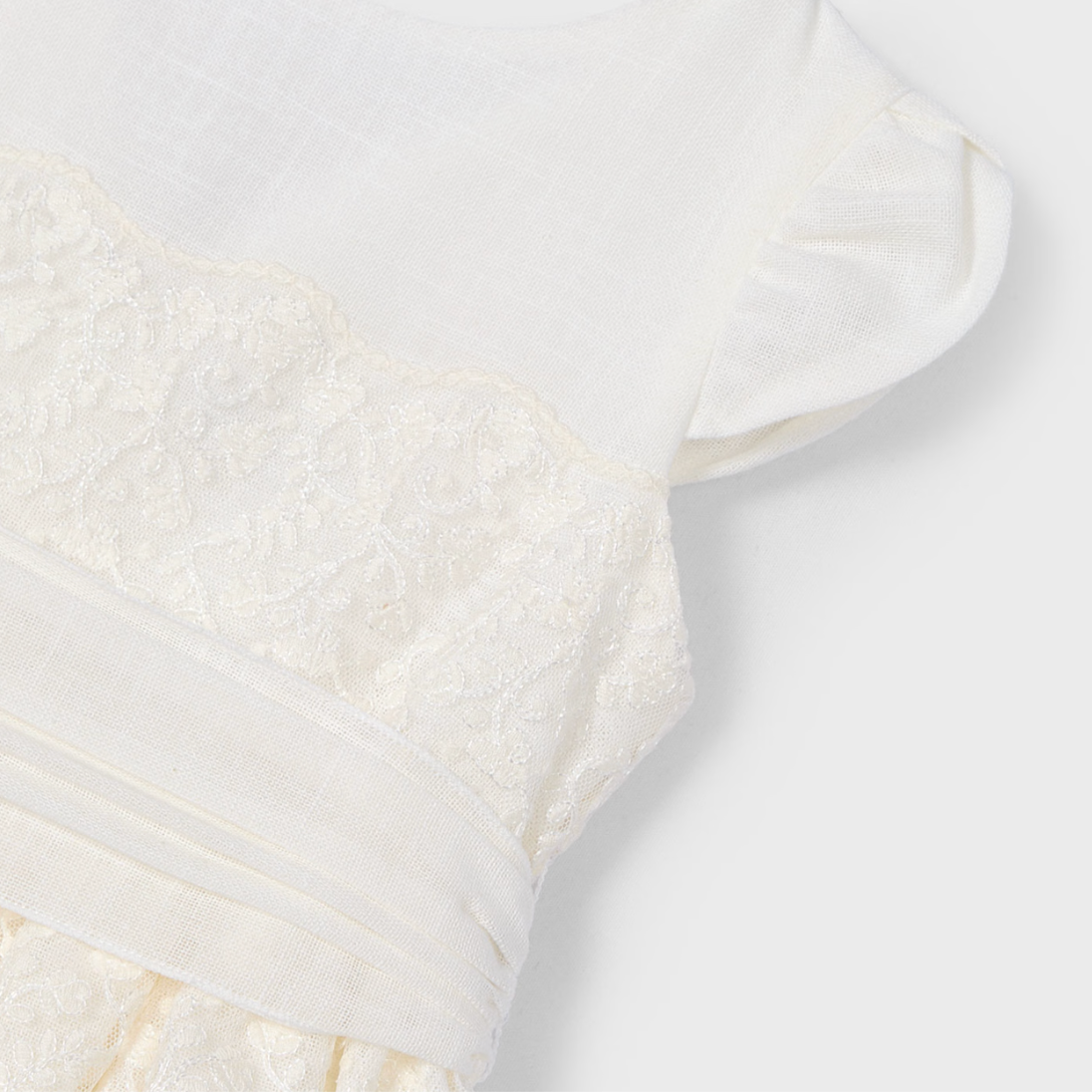 Vestido detalle encaje con fajín Mayoral