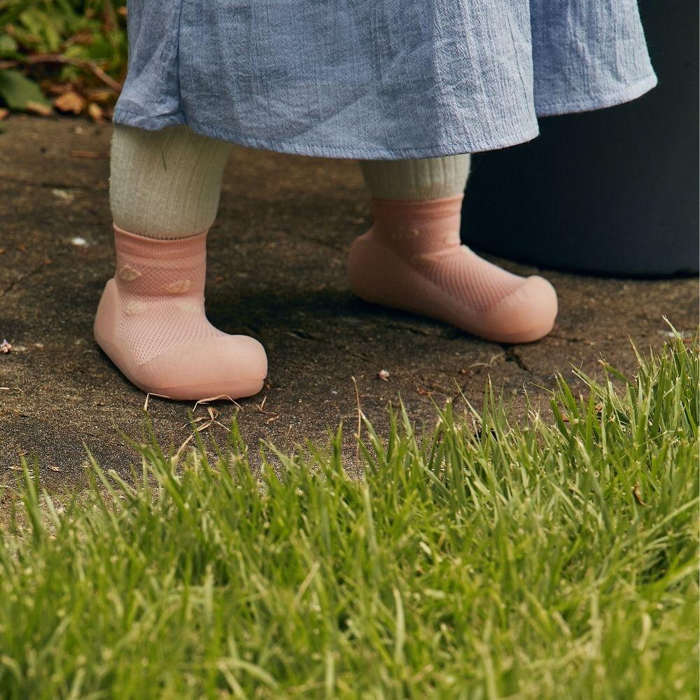 Attipas Shell Pink X Aqua