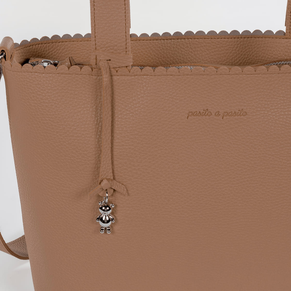 Bolsa Crossbody Icon Caramel - Pasito a Pasito