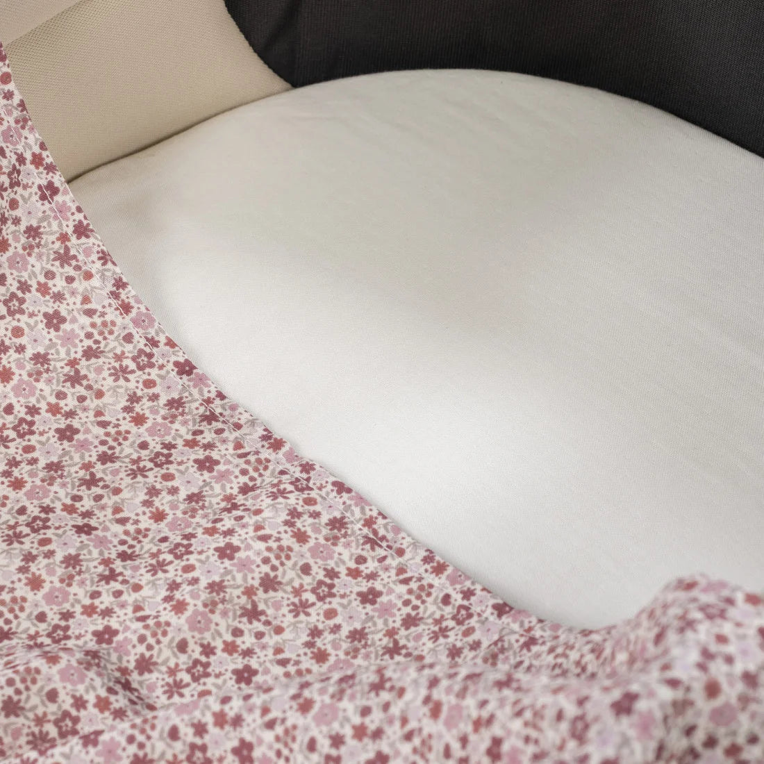 Sabana Ajustable Cuco + Muselina Cherry - Pasito a Pasito