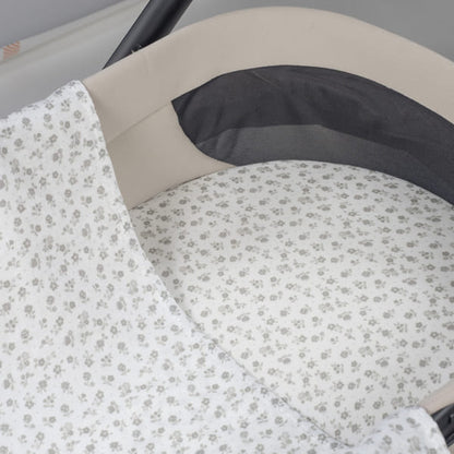 Sabana Ajustable Cuco + Muselina Little Bloom Flor Gris - Pasito a Pasito