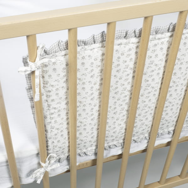 Protector de cuna 120x60 Little Blom Flor Gris - Pasito a Pasito