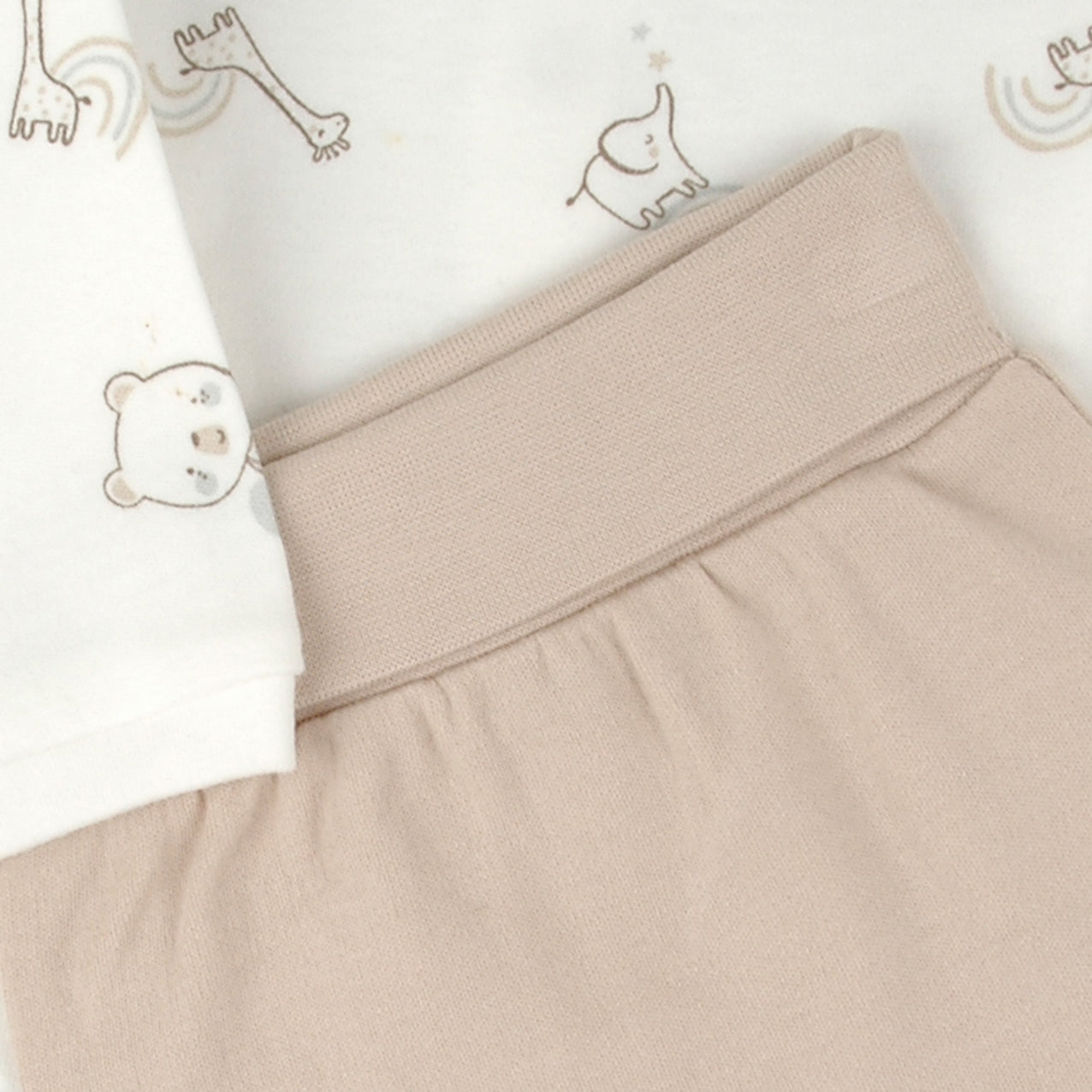 Conjunto dos piezas Lovely rainbow day BabyBol