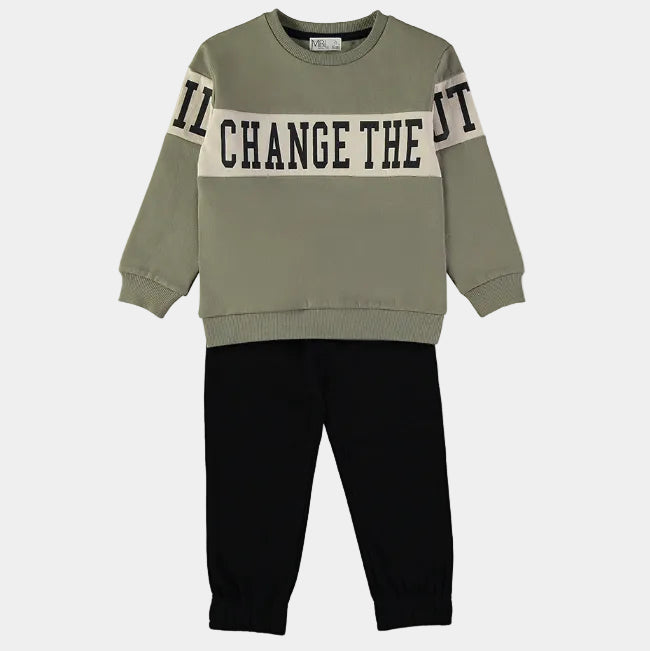 Conjunto Sudadera Verde y Pantalón Negro – Babybol