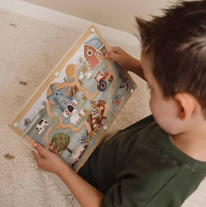 Puzzle laberinto magnético Pequeña Granja - Little Dutch