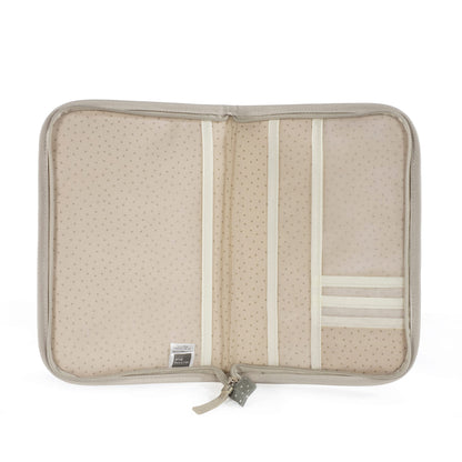 Libro nacimiento topito Poppy Musgo - Walking Mum