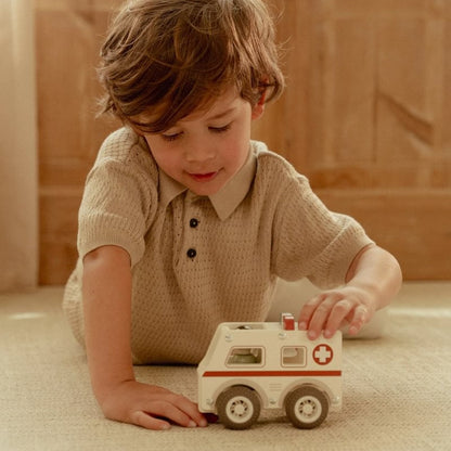 Ambulancia - Little Dutch