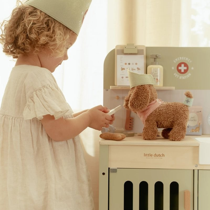 Perrito Peluche Jackie con bolsa - Little Dutch