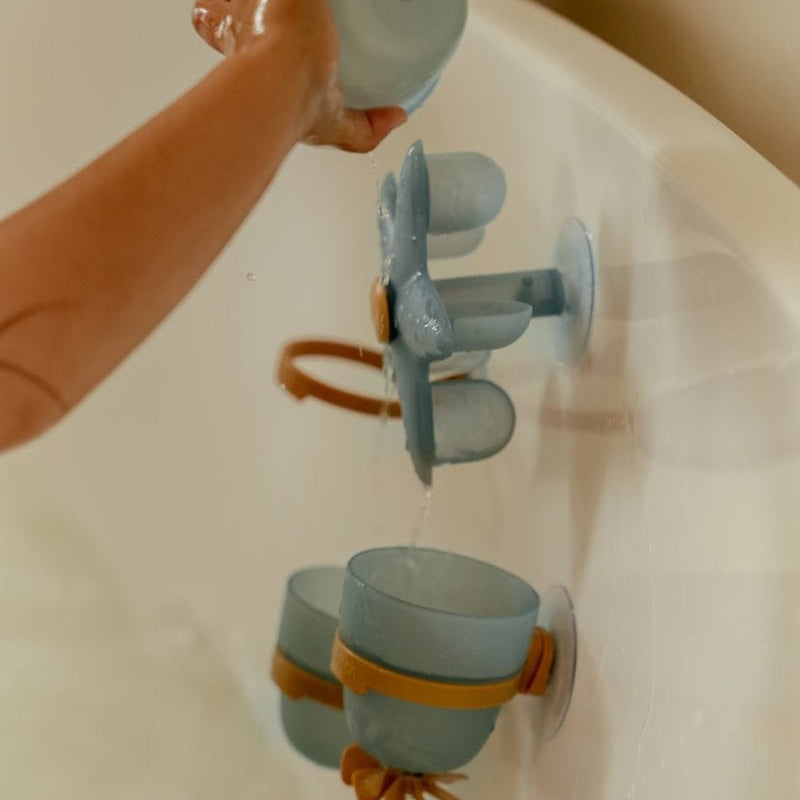 Juego bañera tazas y estrellas azul - Little Dutch