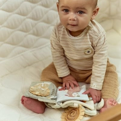 Librito Blando de Actividades anilla Safari Friends - Little Dutch