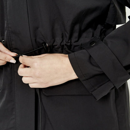 Cazadora Impermeable Negra by Pilar Rubio – Selmark