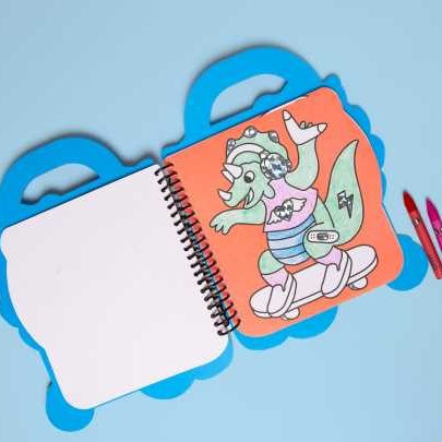 Libro con pinturas y pegatinas Yummy - Dinos