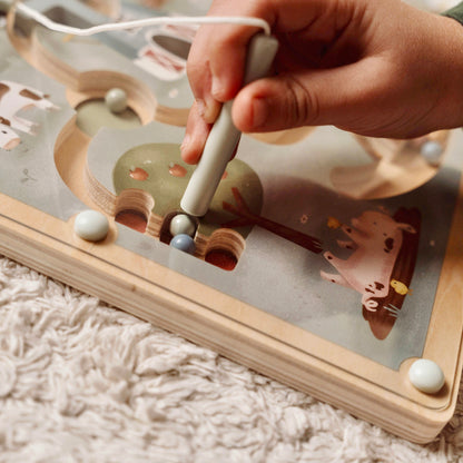 Puzzle laberinto magnético Pequeña Granja - Little Dutch